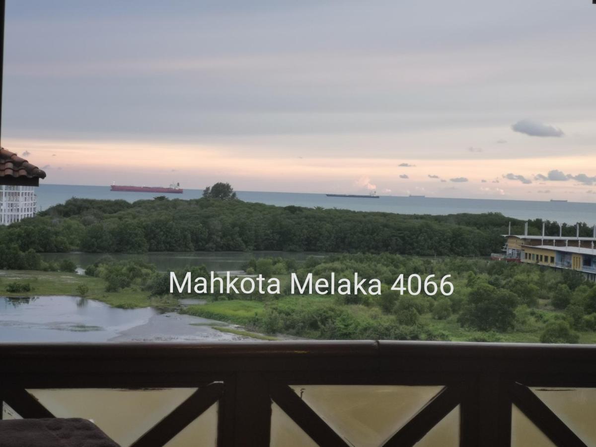 Mahkota 4066